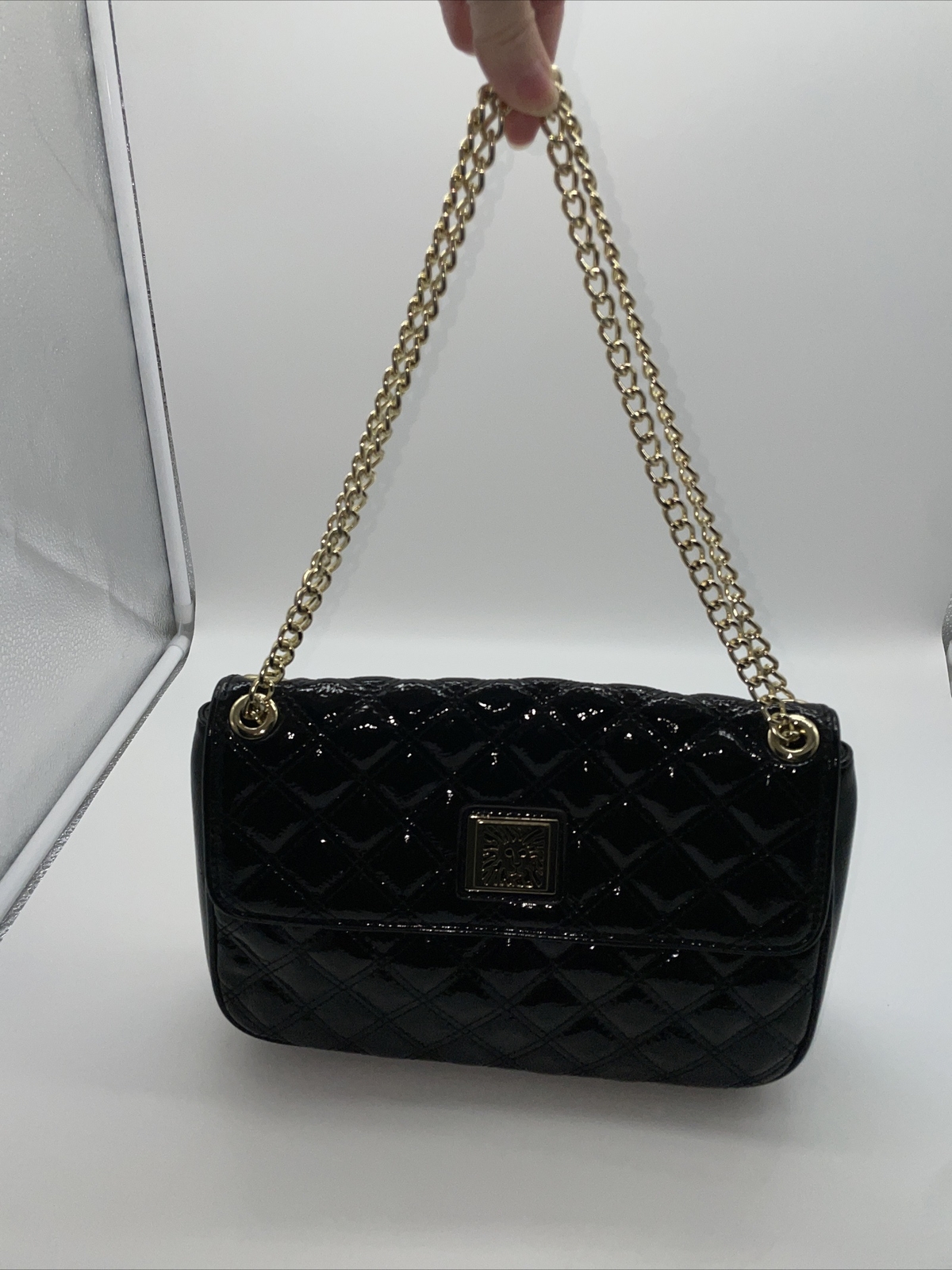 VINTAGE ANNE KLEIN PULSE QUILTED BLACK PATENT GOL… - image 1