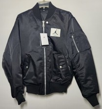 Jordan Essentials Statement Renegade Black Reversible Jacket DQ7344-010 Men  s M