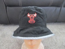 New Era Chicago Bulls NBA Basketball Wind City Men's Bucket Hat, Black, Lg, VGC