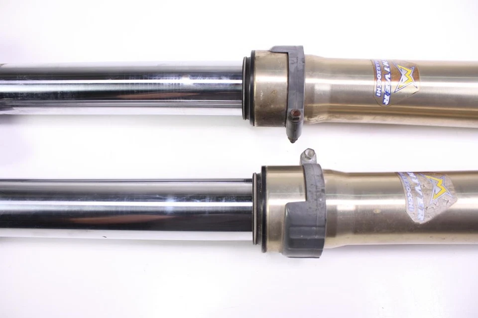 Juego de suspensión horquillas delanteras Husqvarna MV Agusta SM 610 RECTO Foto 4 de 4