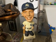 original 1962 MICKEY MANTLE new york yankees baseball player BOBBLE HEAD DOLL
