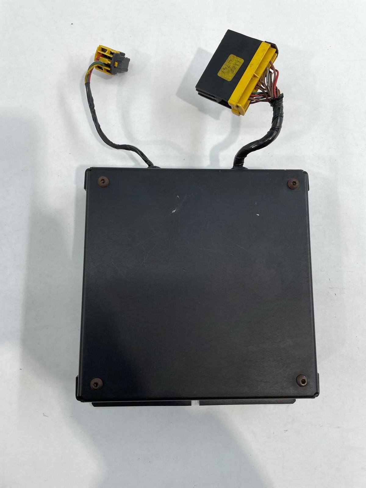 1995 Rolls Royce Silver Spur Ride Control Module Unit ECU OEM UD74215