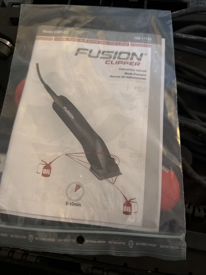 **NUEVO, NUNCA USADO** TIJERAS CORTAPELOS LISTER WAHL FUSIÓN con FUNDA **ENVÍO RÁPIDO** Foto 3 de 3