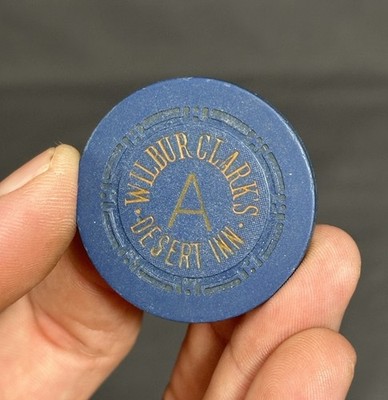 Wilbur Clark's Desert Inn Casino Table A Navy Roulette Casino Chip Blue