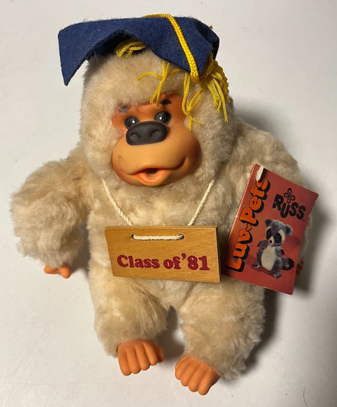 Vintage Class Of 1981 Luv Pets Russ Plush Thumb Sucking Gorilla (1979)