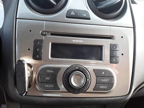 Sistema Audio/Radio Cd para ALFA ROMEO MITO (145) Basis (2016->) 2016 1060315 - Imagen 1 de 10