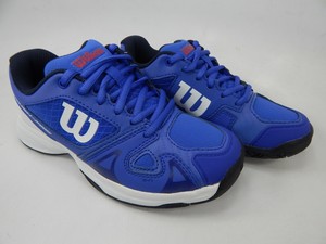 youth tennis shoes