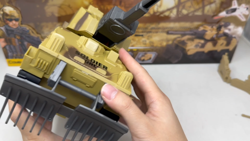 Playset da combattimento speciale con veicoli militari action figure e accessori (3+) - Video 1 di 1