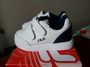 fila youth sneakers