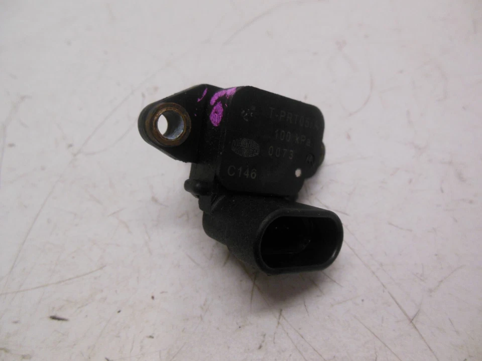 EE34 Ducati Monster 800 S 2003 Pressure Sensor 55240311A - Image 4 of 4