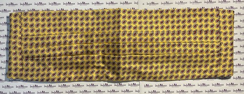 Vineyard Vines S/M giallo e rosso Paisley quattro pieghe Cummerbund (nuovo-difetti minori) - Foto 1 di 3