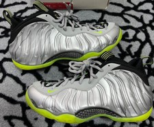 Nike Foamposite One Prm Metallic Camo 2014 Size 12 Used 575420-004