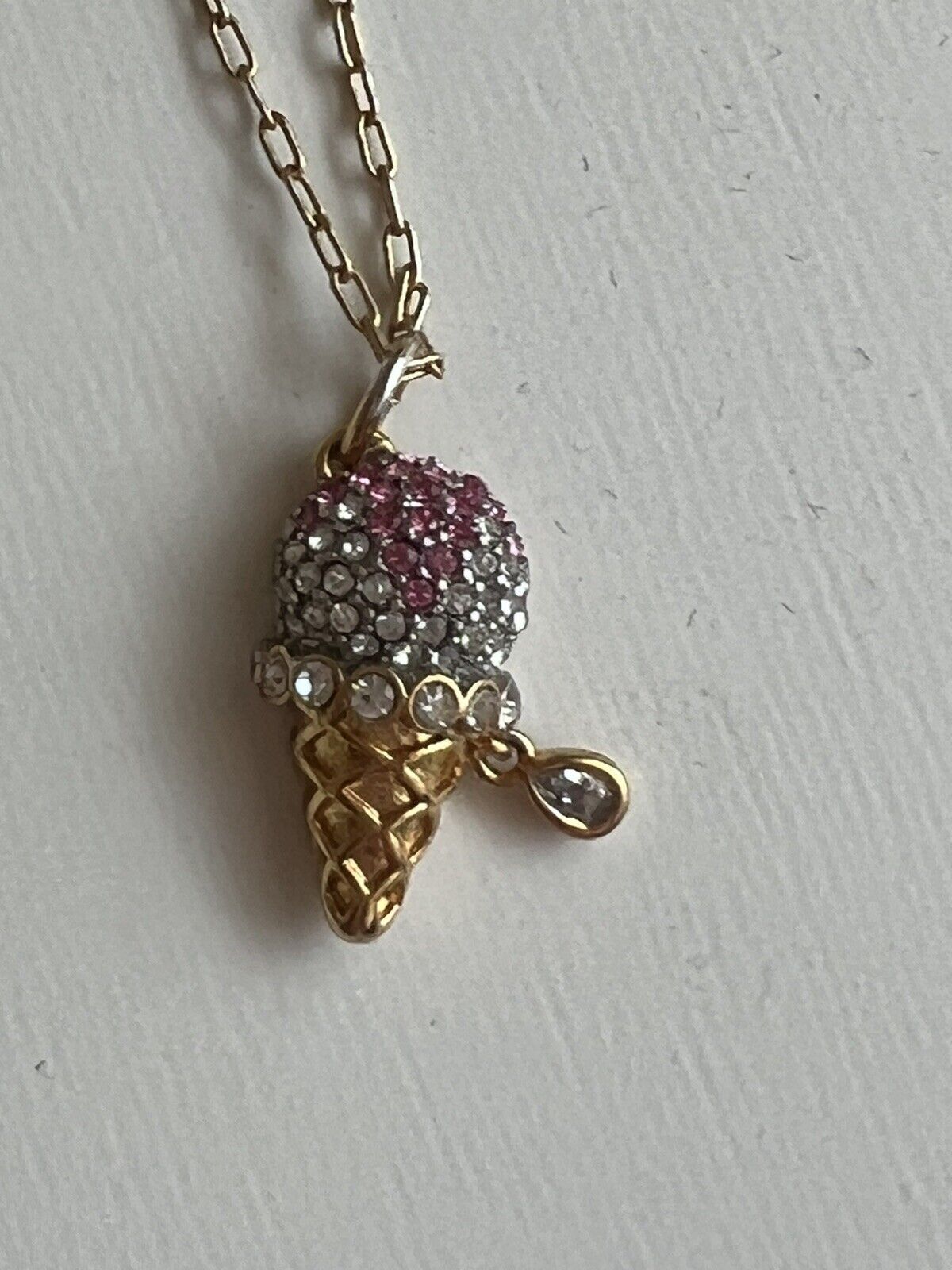 Picture 1 of 4