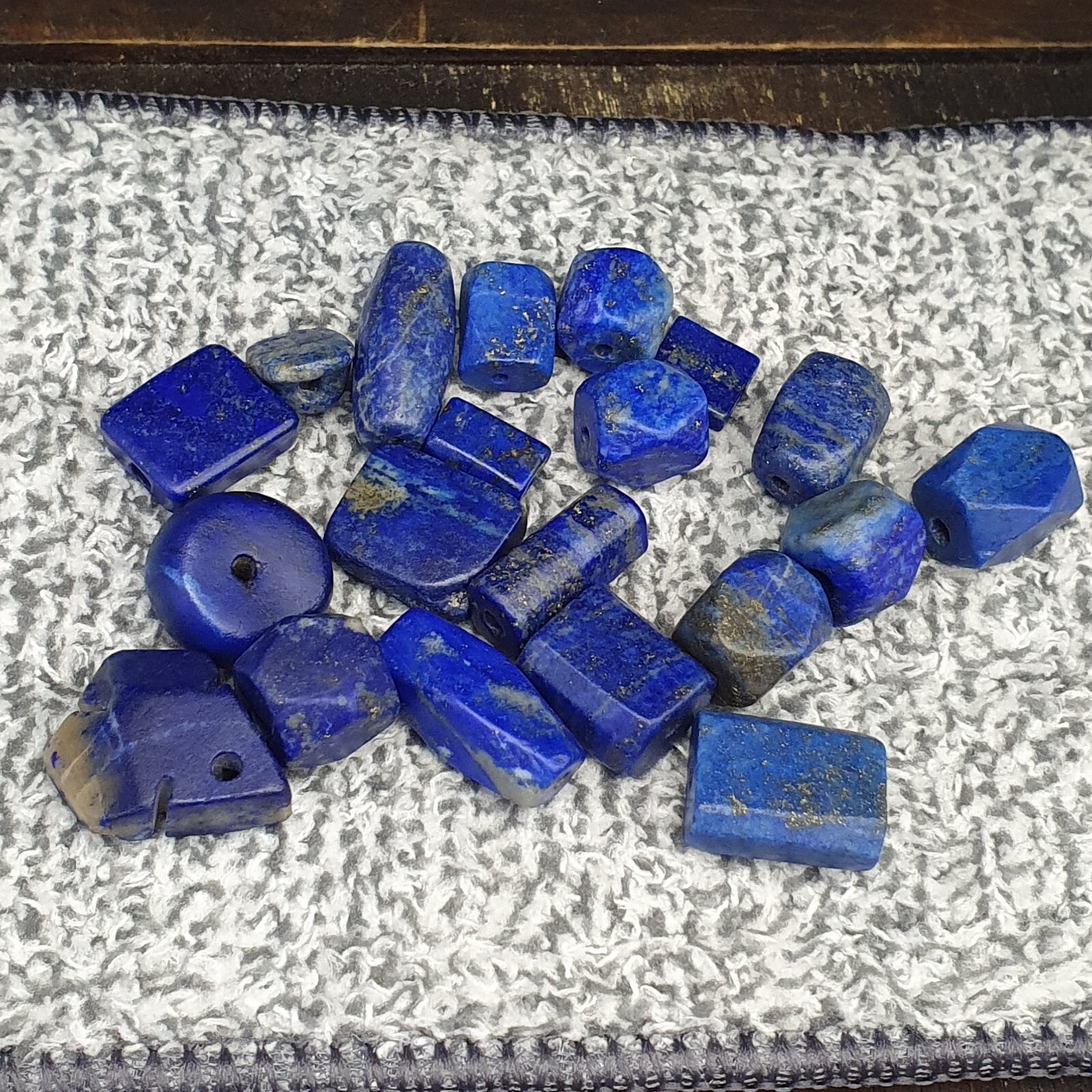 Picture 1 of 24