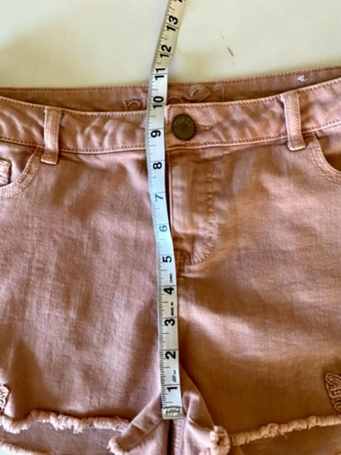 Pantaloncini blush Rue 21 ricamato orlo, Barbie Core, donna taglia 13/14 - Foto 6 di 8