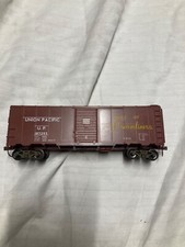 HO Athearn Blue Box 5012 40' Box Car Union Pacific "The Streamliners" UP 184241