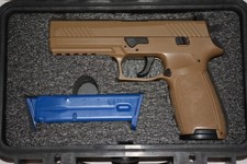 Shooters Solution precut Sig Sauer P226 P250 P320 Pistol foam fits Pelican 1170