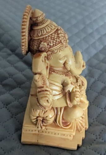 ESTATUA DE GANESHA Dios Elefante Hindú Color Marfil Resina Señor del Éxito 5.25" - Imagen 5 de 13