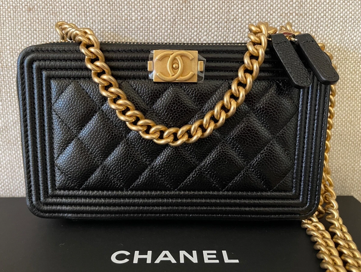 Chanel - Boy Chanel Grained Calfskin Flap Card Holder