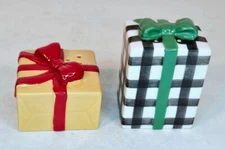 Salt and Pepper Shakers Christmas Presents Novelty Shaped Hallmark
