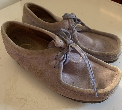 lavender clark wallabees