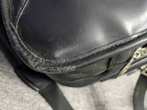 McKlein USA Walton 17" Leather Expandable Double Compartment Laptop Briefcase - Picture 12 of 12