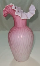 Vintage Pink Herringbone Zig Zag Quilted Mother Of Pearl Satin Art Glass  VASE