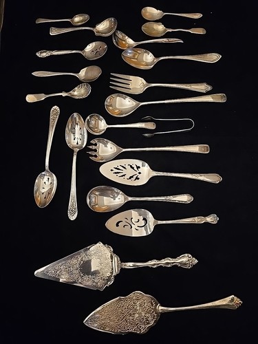 Lot Of 21 Miscellaneous Silverplated Serving Utensils