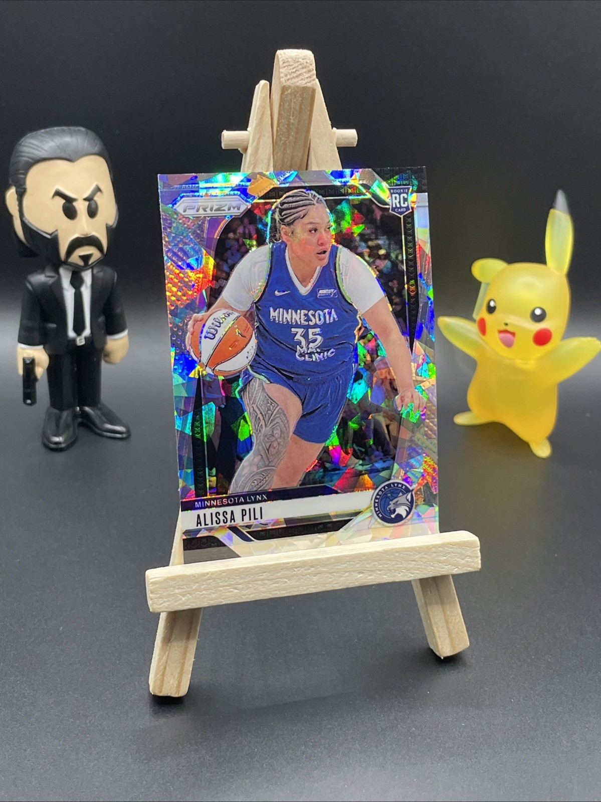 Alissa Pili Rookie Card 2024 Panini Prizm WNBA Cracked Ice - #83 Minnesota Lynx