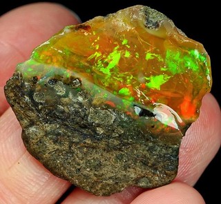 27.8Ct Ethiopian Welo Opal Play Of Color Facet Rough Specimen YOW1778