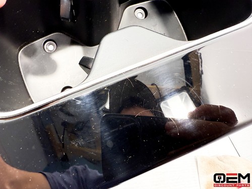 2020-2025 KIA TELLURIDE CENTER FLOOR CONSOLE REAR CUP HOLDER TRIM BEZEL OEM - Picture 6 of 9