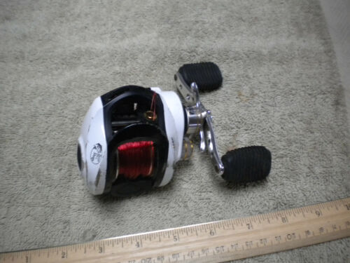 Bass Pro Shops Pro Qualifier PQX10HLA Left Hand Baitcasting Reel