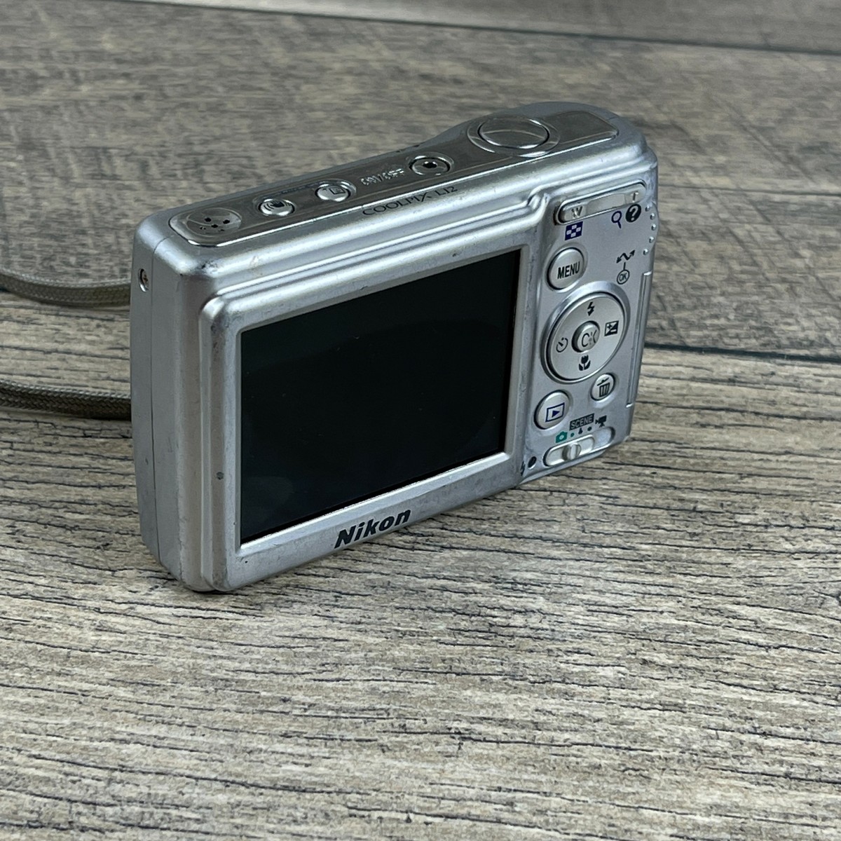 Nikon Coolpix L12 Digital Camera Untested Please see