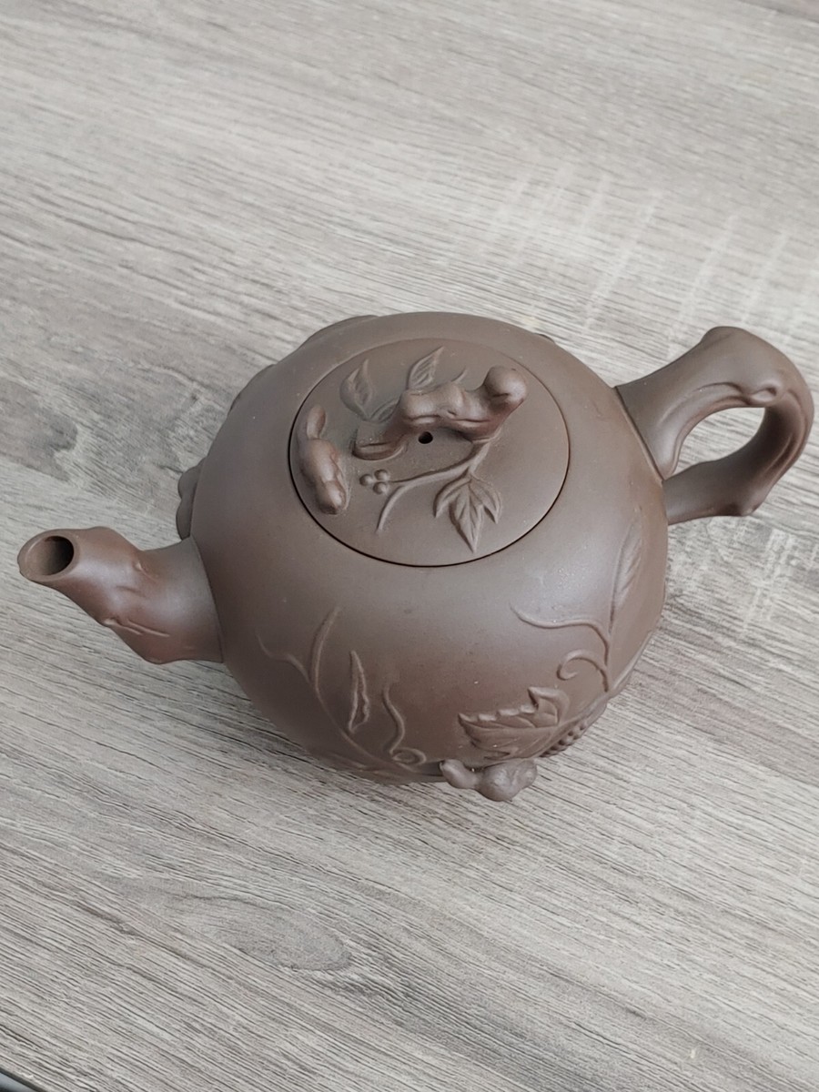 飾り壷　城岳　京焼　梅月文　新古品　茶壺 台湾满月圆宜兴紫砂壶乌泥蔓藤壶Taiwanese Joyce Chen China