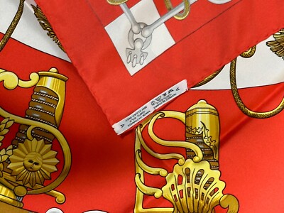 HERMES CLIQUETIS Carre 90cm 100% silk Scarf France Orange Gold