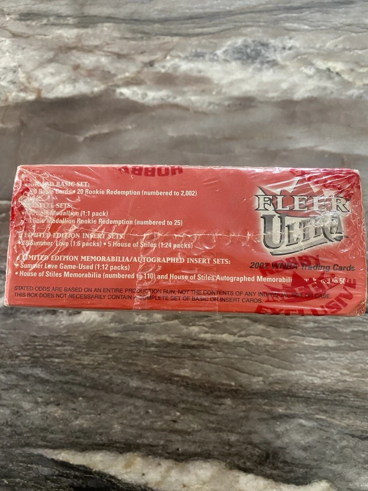 2002 Fleer Ultra WNBA basketball 24 pack 192 card sealed hobby box RARE !!! - Image 4 of 4