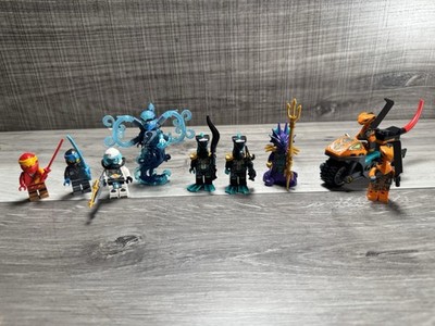 LEGO NINJAGO Mini figure Lot Ninjas Snakes