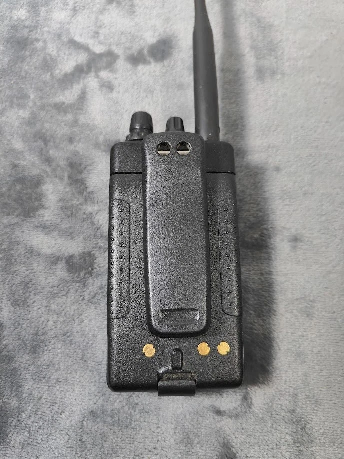 Yaesu FT-60R Dual Band Handheld Radio Transceiver - Image 4 of 4