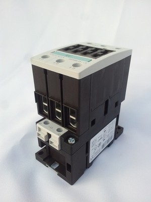 Siemens SIRIUS 18.5 kW Schütz 3RT1035-1A