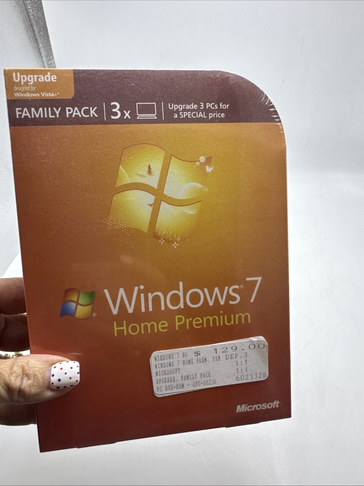 Microsoft Windows 7 Home Premium 2010 Family Pack New Sealed
