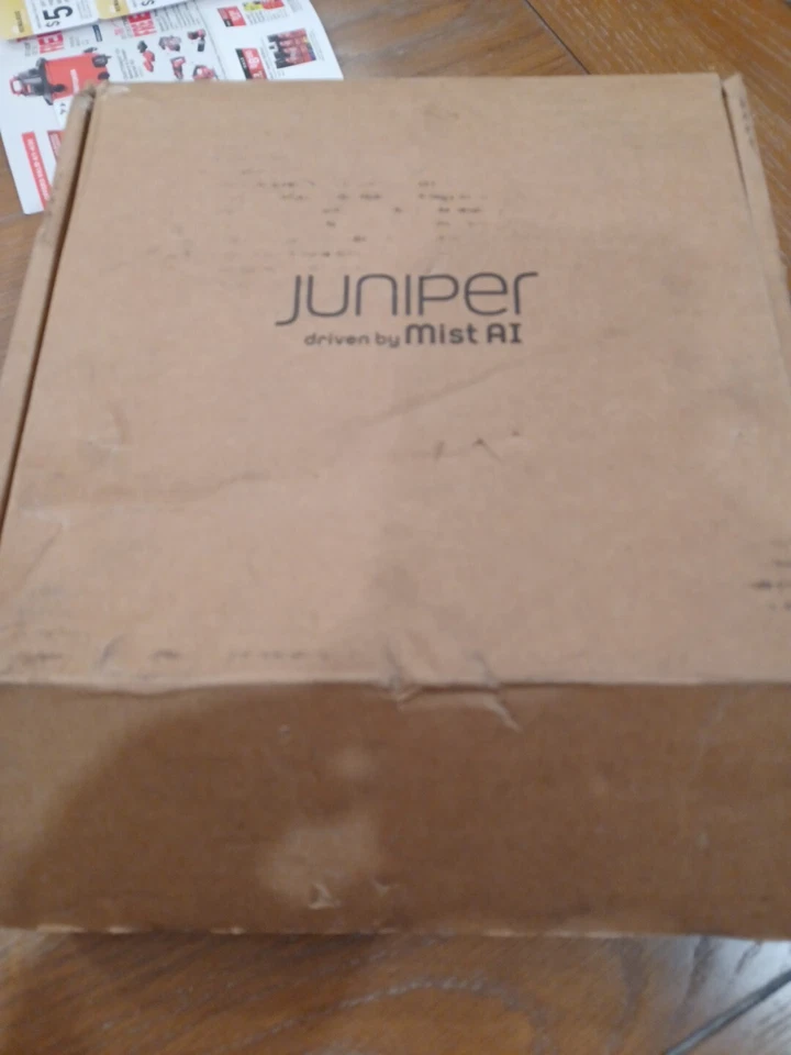 Juniper Mist AP32-US WiFi6 Indoor Wireless Access Point UNCLAIMED - Image 3 of 3