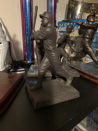Statua Lou Gehrig New York Yankees 2004 Monument Park Collection Hormel - Foto 4 di 6