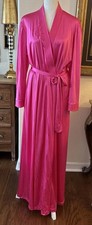 VTG JC Penny Collections Peignor Set Raspberry Embroidered Robe  Gown READ DESC