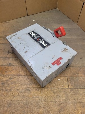 General Electric TH3361 Fusible Safety Disconnect Switch 30A 600V 3P Model 10
