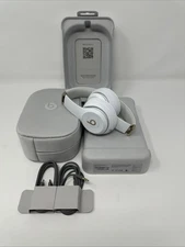 Beats Solo 4 True Wireless On-Ear Headphones - Warm White