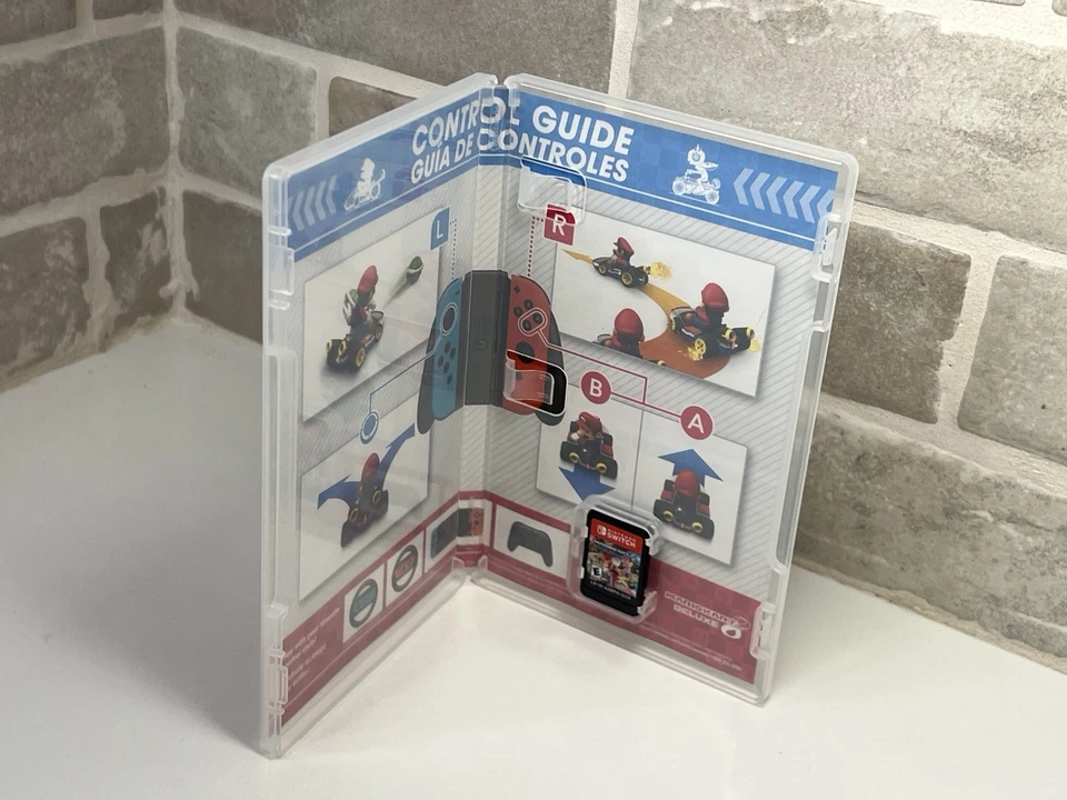 Mario Kart 8 - Deluxe Edition - Nintendo Switch. - Complete CIB - VG - Image 4 of 4