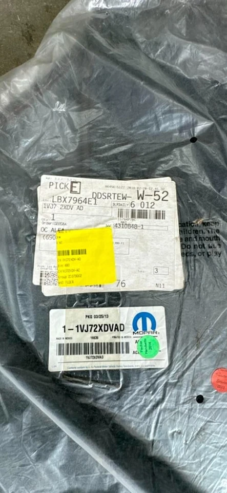 Brand New 1VJ72XDVAD Front Mat-Floor for 2013-2019 Fiat 500 - Image 3 of 3