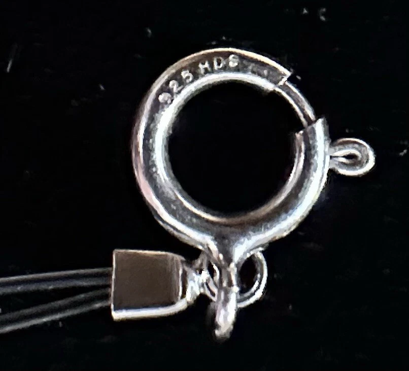 Collar de perlas barrocas de agua dulce Helzberg Diamonds HDS 925 de plata de ley de 8 mm Foto 3 de 4