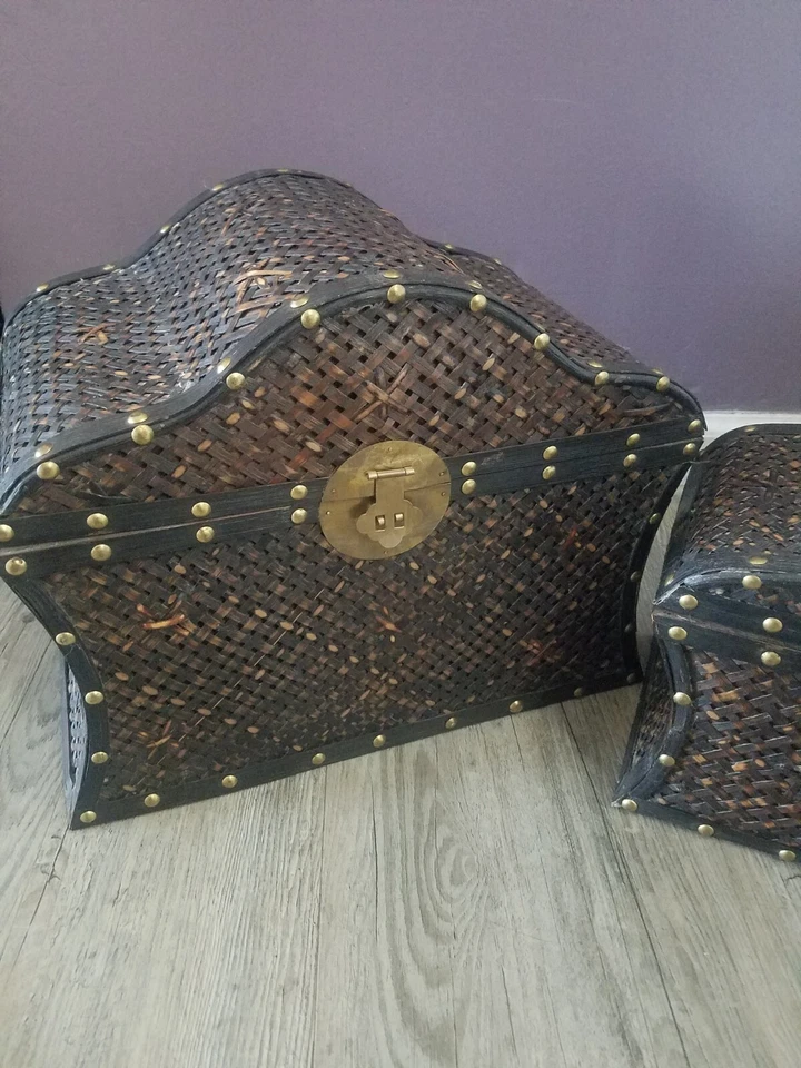 Set Of 2 Vintage Bombay Wicker/Rattan Brass Studded Storage Cases/Nesting - Image 2 of 4