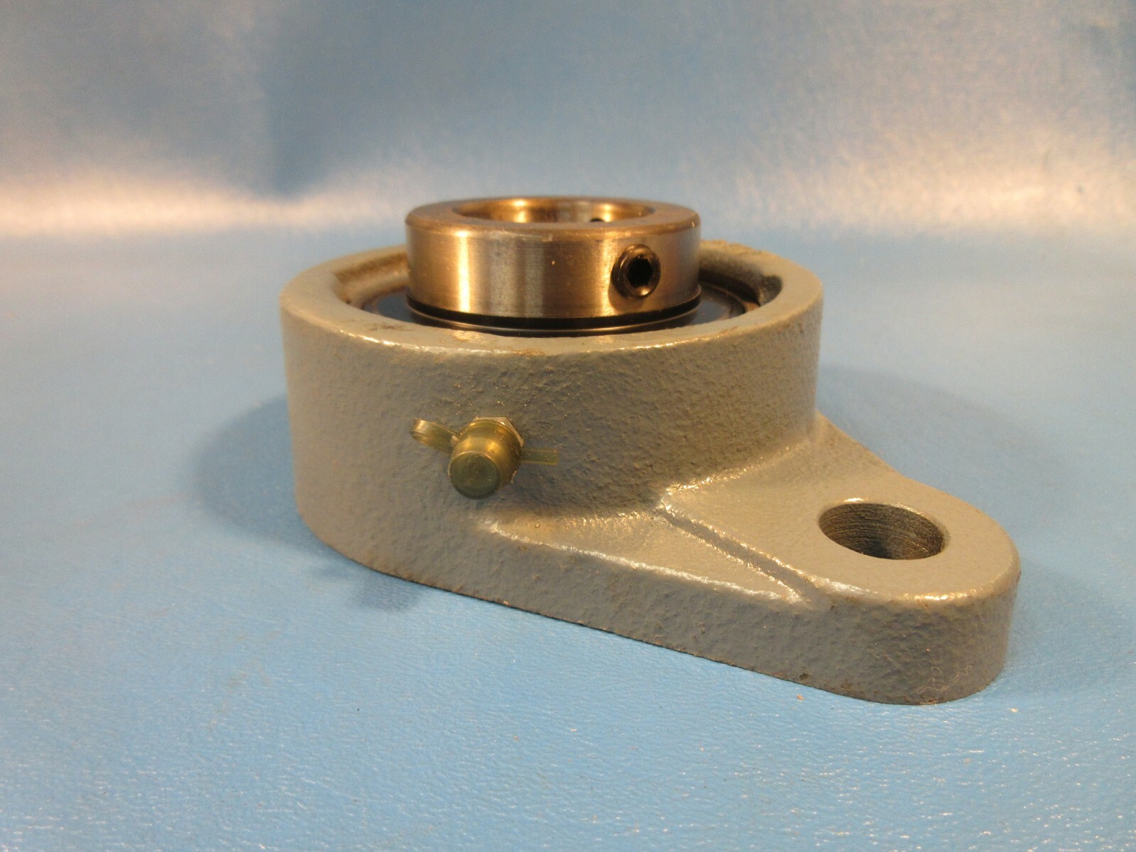 UCFL207-20 2-Bolzen Flanschlager – 1-1/4" Bohrung, Set-Schrauben, Aus 52100 Stahl + Gusseisen